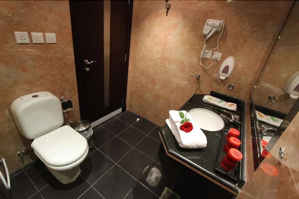 Quiet Dreams - King Abdul Aziz Street Hotel Obhor Saudi Arabia