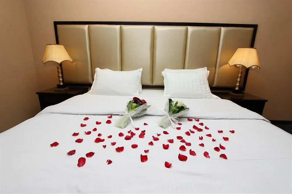 Quiet Dreams - King Abdul Aziz Street Hotel Obhor 3*, Jeddah Saudi Arabia